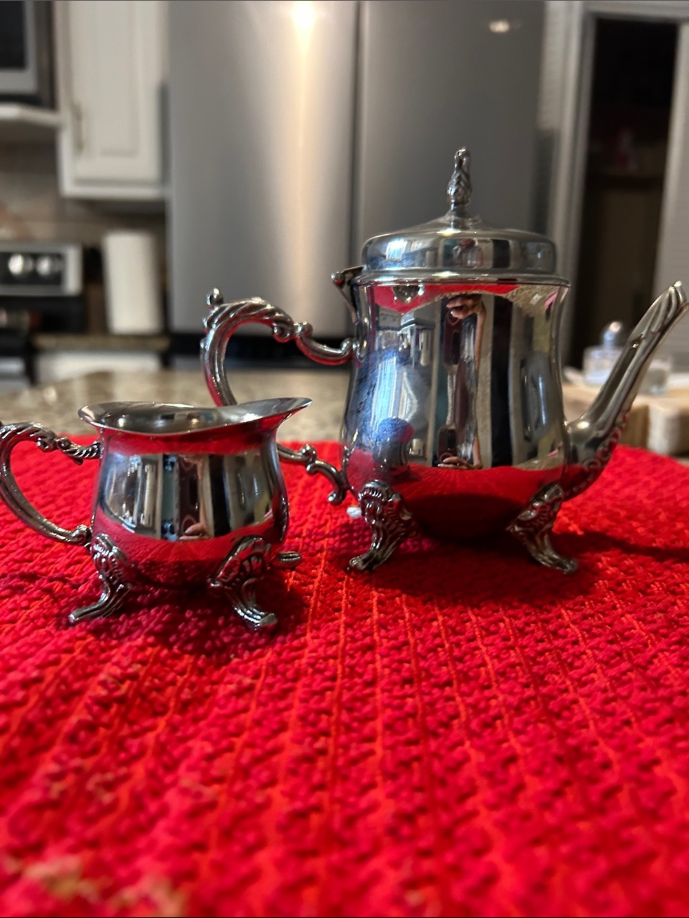 Silver Plated Teapot and Creamer Set - Elegant Silver Finish